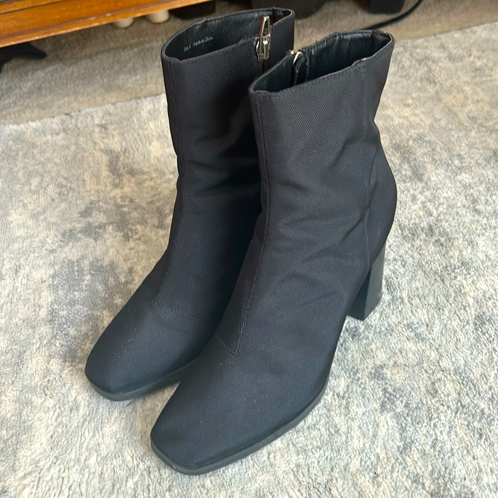 DOLCE VITA BLACK BOOTIES
